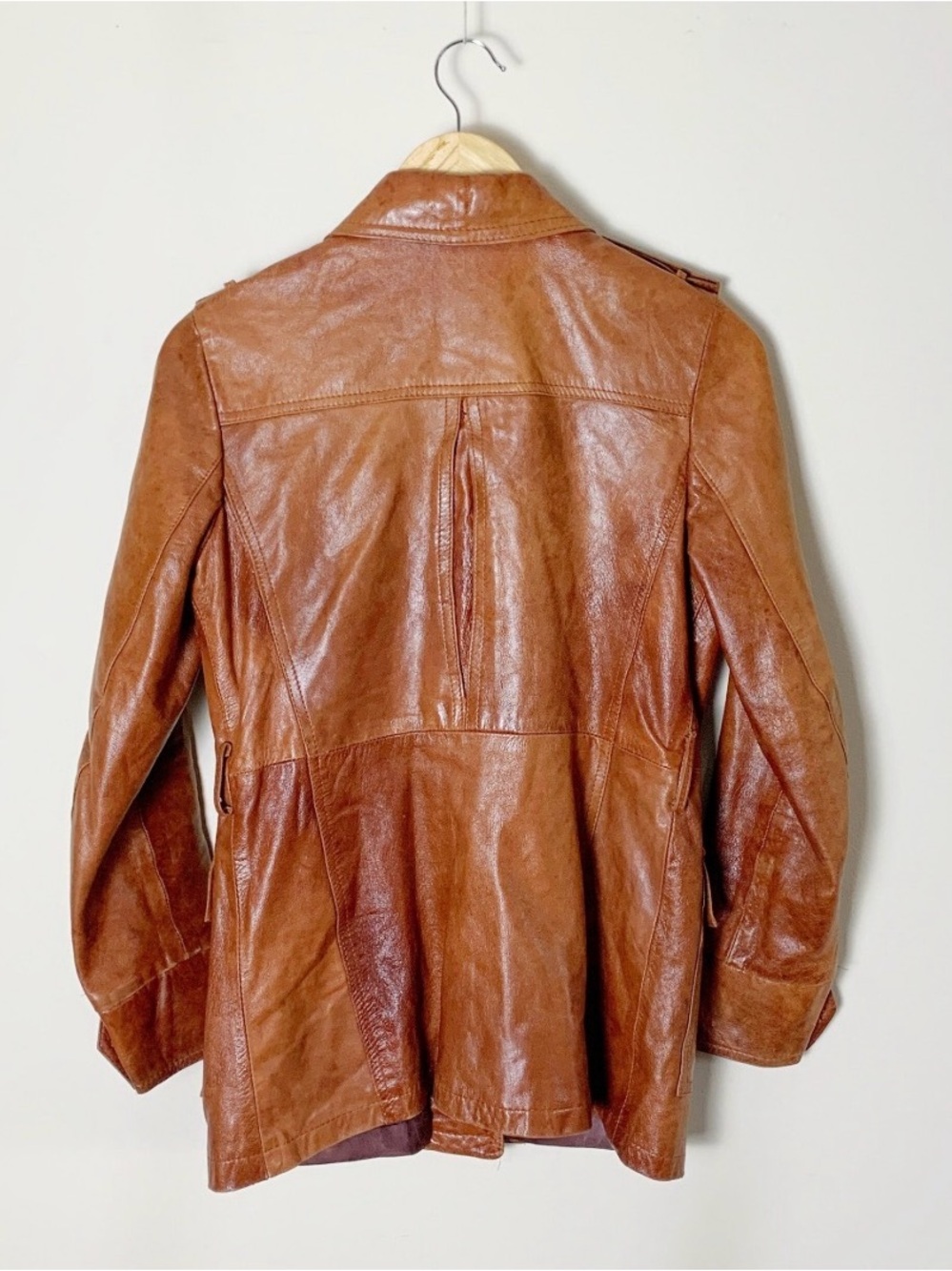 Vintage 70s Cognac Leather Button-Front Jacket - Picture 3 of 9